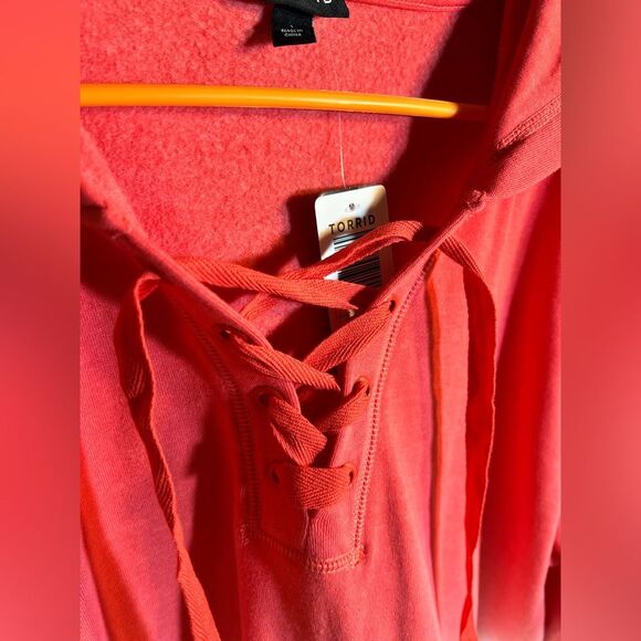 Hoodie by Torrid NWT plus 1X Ombre Hoodie, lovely coral to red color - Picture 12 of 12